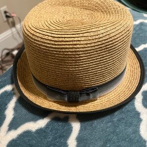 Stylish Tan and Black Women's Hat